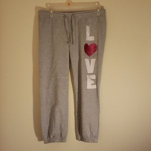 Cropped sweatpants